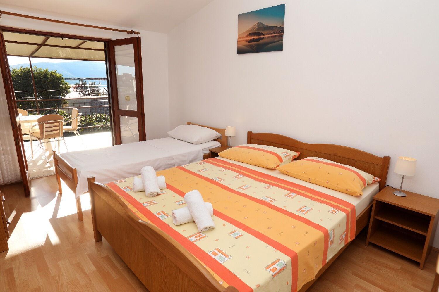 Apartments Ante - 50 M From The Sea เซเกต วรันยีชา ภายนอก รูปภาพ